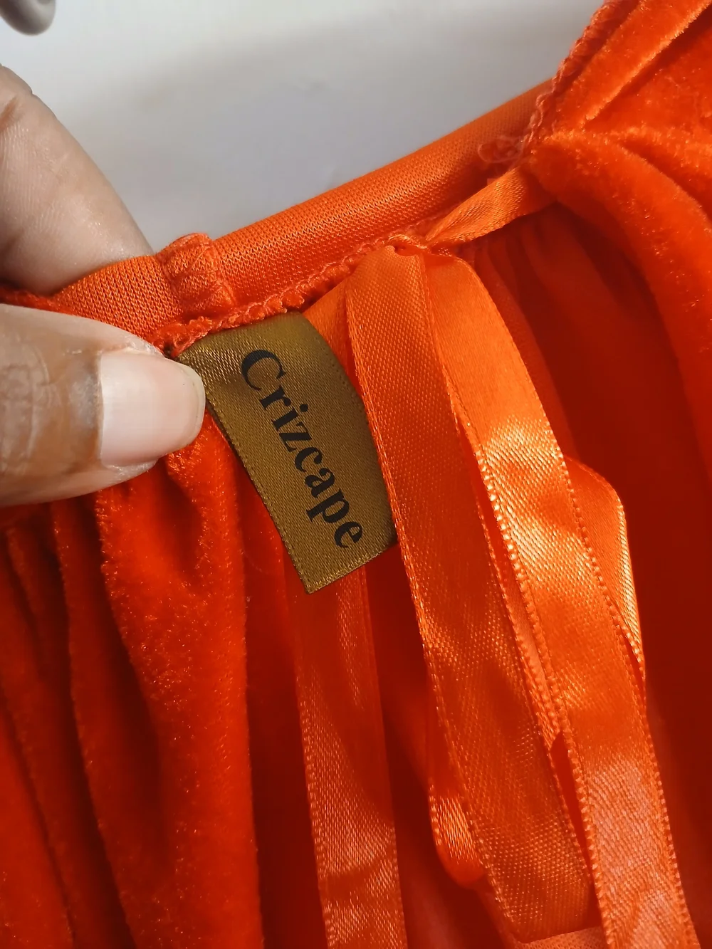 Crizcape Red Velour Open Front Hooded Cape With Ribbon Tie Neck OS Unisex NWOT